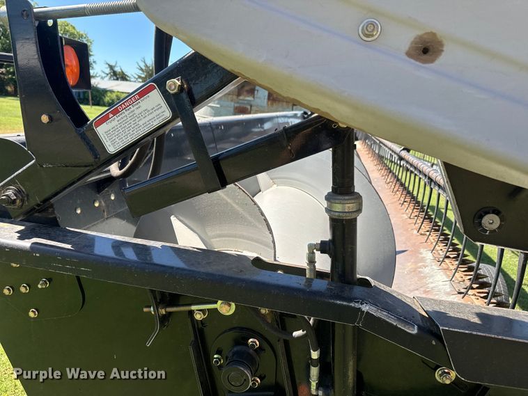 image for item DQ6790 Agco rigid head