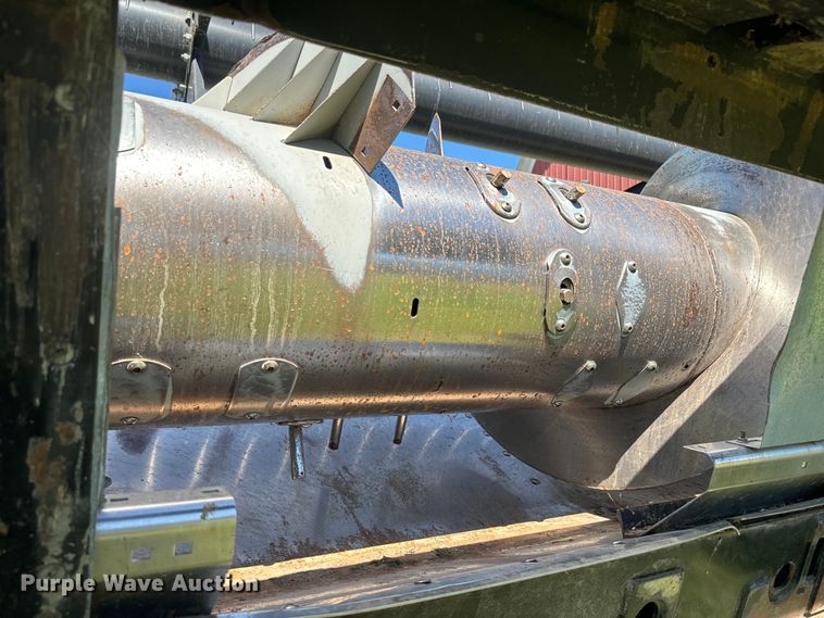 image for item DQ6790 Agco rigid head