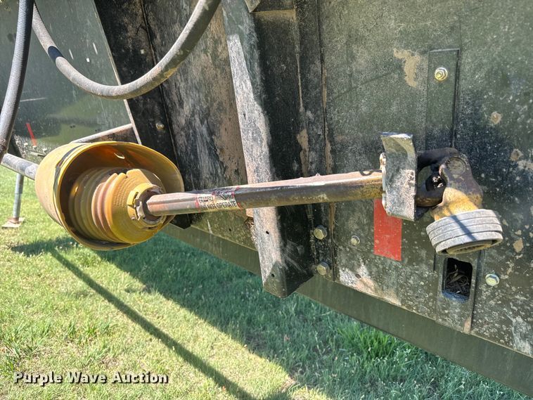 image for item DQ6790 Agco rigid head