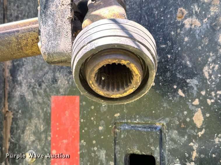 image for item DQ6790 Agco rigid head