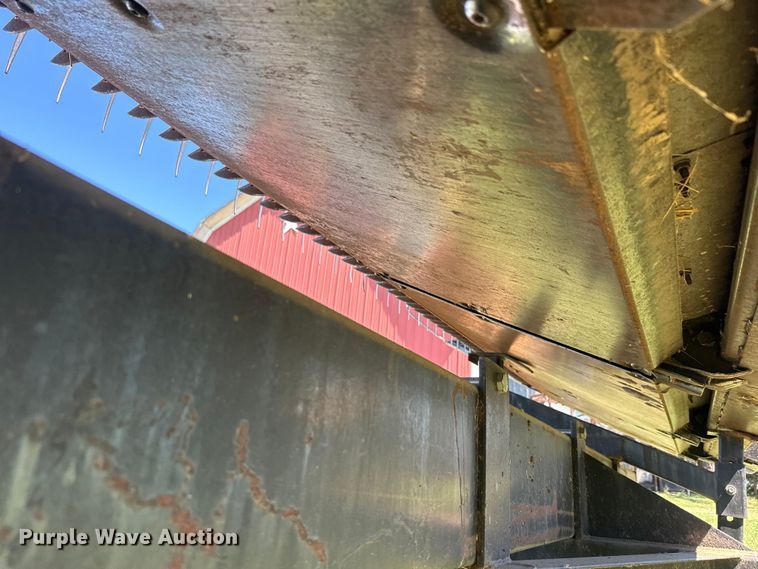 image for item DQ6790 Agco rigid head