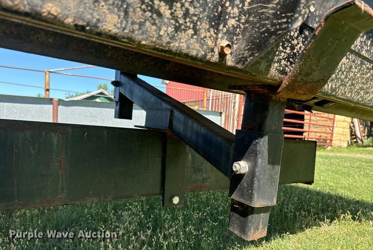 image for item DQ6790 Agco rigid head