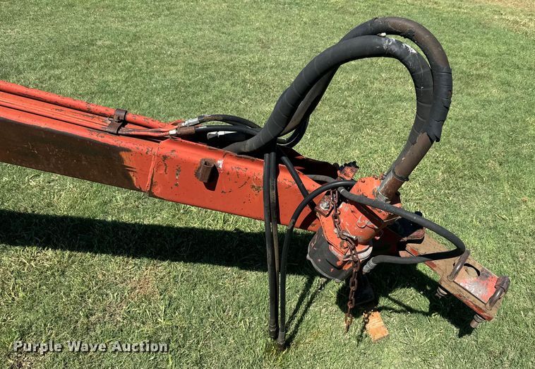 image for item DQ6792 New Holland 116 swather / windrower