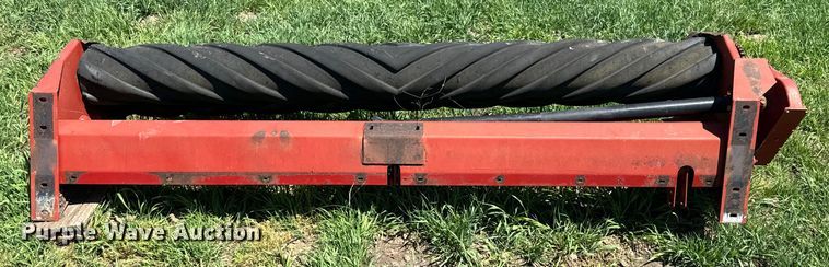 image for item DQ6792 New Holland 116 swather / windrower