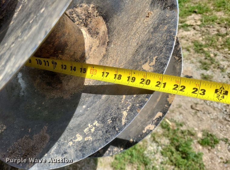 image for item DR4781 John Deere  630 tandem disk