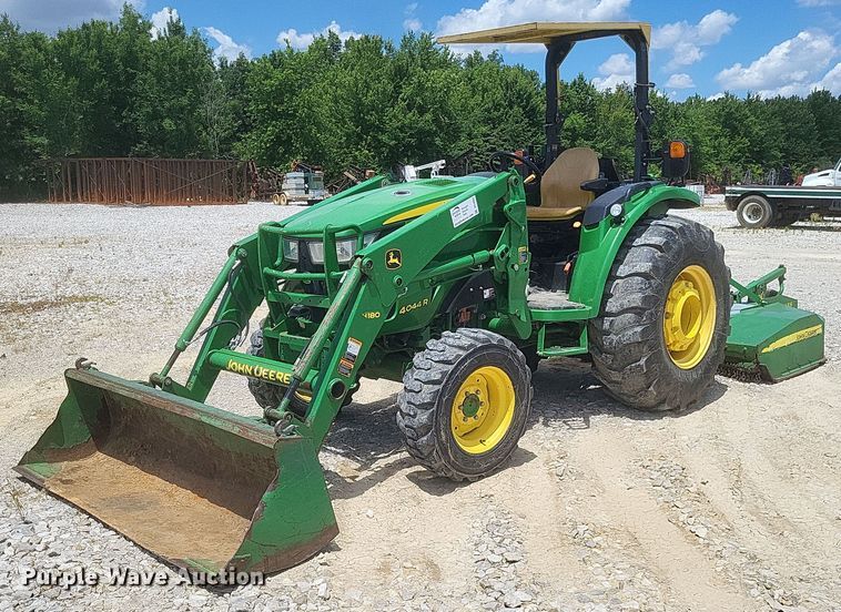 image for item DR4804 2018 John Deere  4044R MFWD tractor