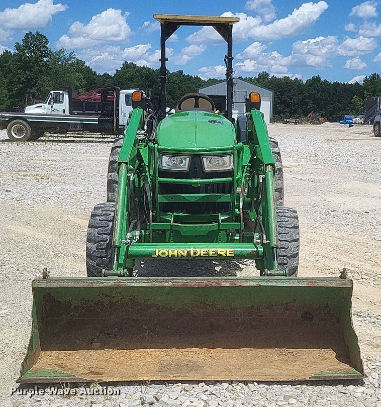 image for item DR4804 2018 John Deere  4044R MFWD tractor