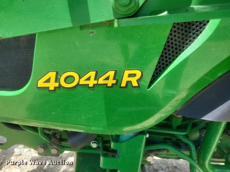 image for item DR4804 2018 John Deere  4044R MFWD tractor