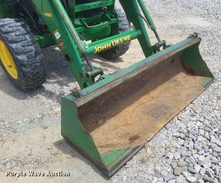 image for item DR4804 2018 John Deere  4044R MFWD tractor