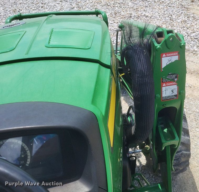 image for item DR4804 2018 John Deere  4044R MFWD tractor