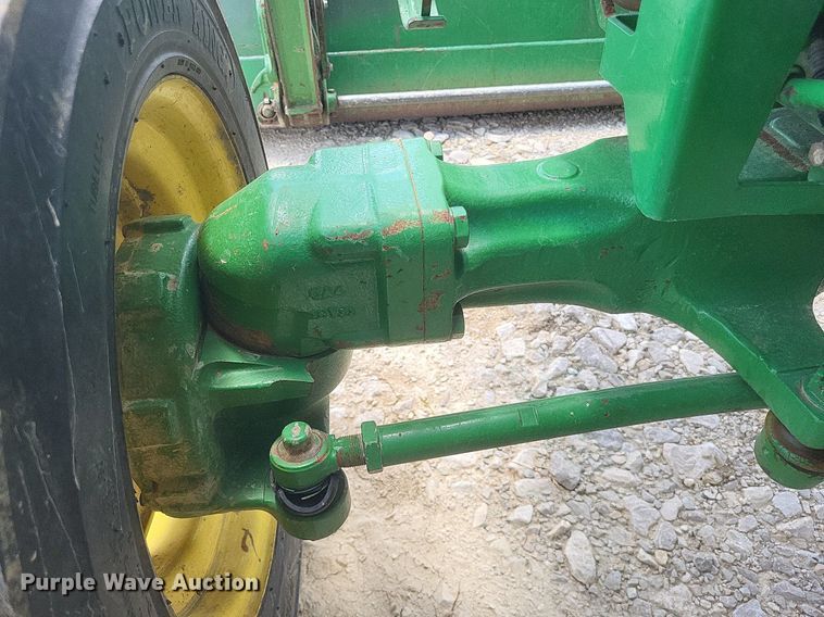 image for item DR4804 2018 John Deere  4044R MFWD tractor