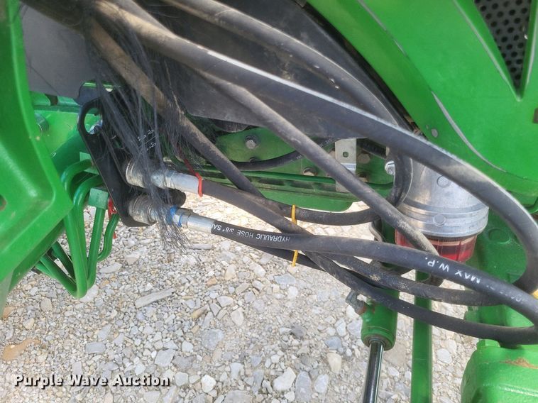 image for item DR4804 2018 John Deere  4044R MFWD tractor