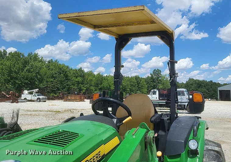 image for item DR4804 2018 John Deere  4044R MFWD tractor