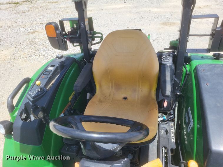 image for item DR4804 2018 John Deere  4044R MFWD tractor