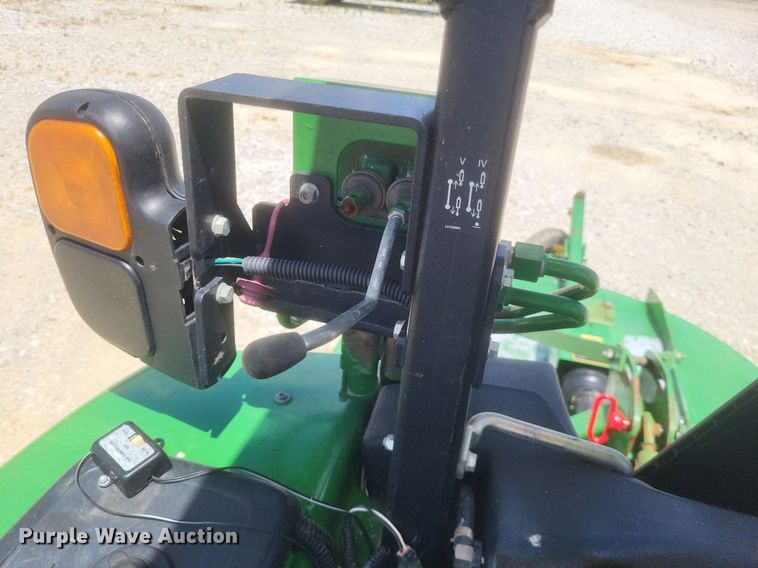 image for item DR4804 2018 John Deere  4044R MFWD tractor