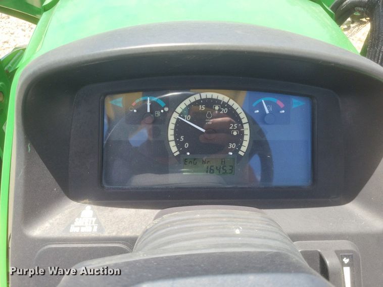 image for item DR4804 2018 John Deere  4044R MFWD tractor