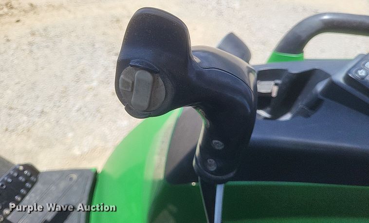 image for item DR4804 2018 John Deere  4044R MFWD tractor