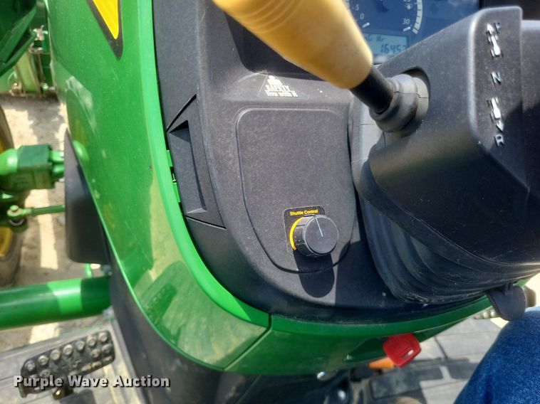 image for item DR4804 2018 John Deere  4044R MFWD tractor