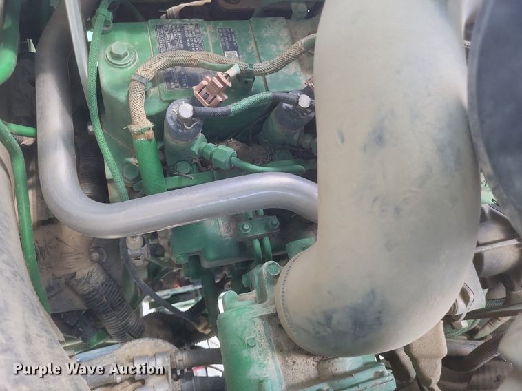 image for item DR4804 2018 John Deere  4044R MFWD tractor