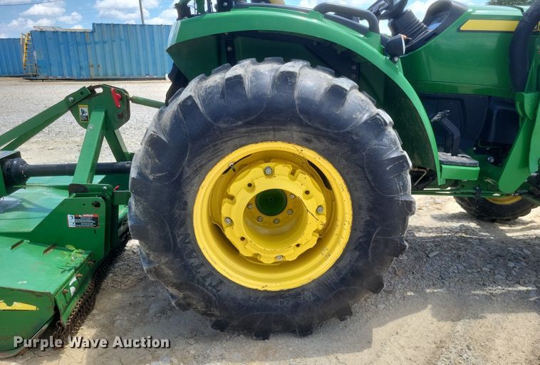 image for item DR4804 2018 John Deere  4044R MFWD tractor