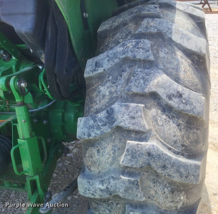 image for item DR4804 2018 John Deere  4044R MFWD tractor