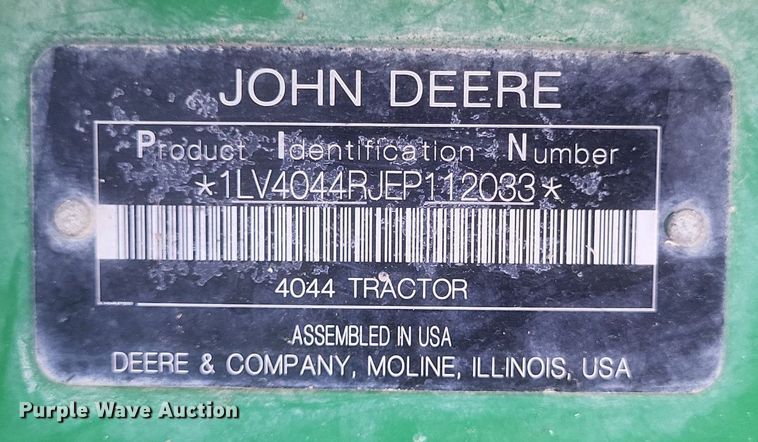 image for item DR4804 2018 John Deere  4044R MFWD tractor
