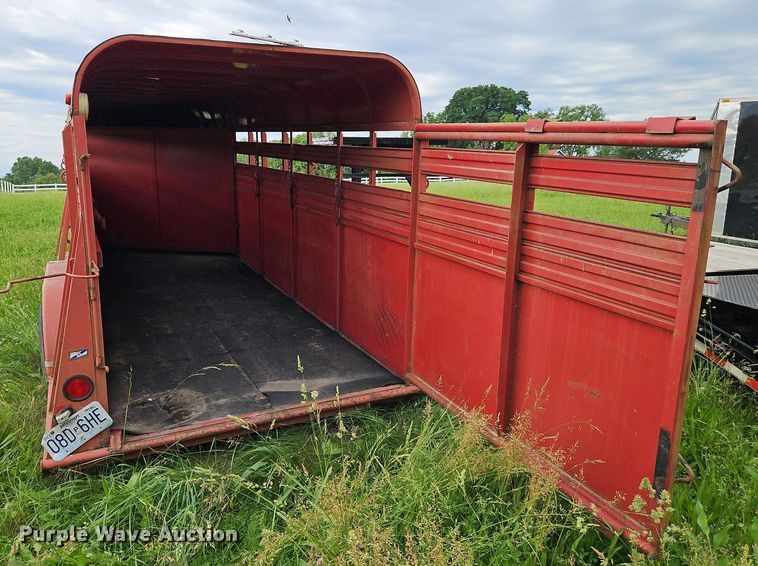 image for item DR8626 2002 Bonanza Trailers G-LT livestock trailer
