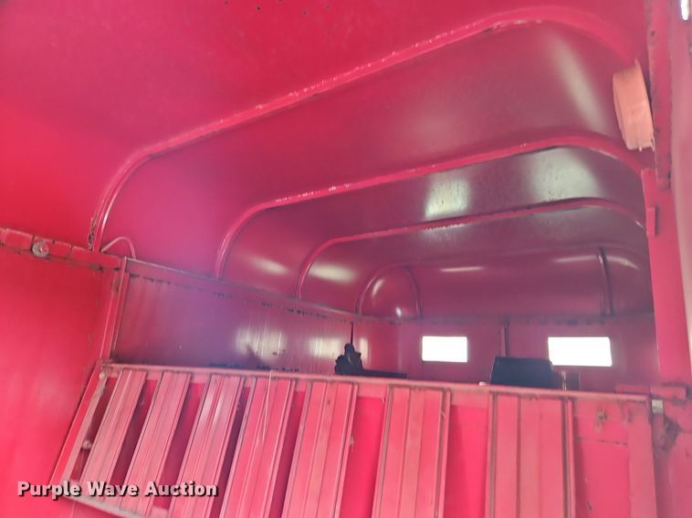 image for item DR8626 2002 Bonanza Trailers G-LT livestock trailer