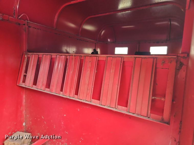 image for item DR8626 2002 Bonanza Trailers G-LT livestock trailer