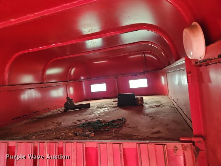 image for item DR8626 2002 Bonanza Trailers G-LT livestock trailer