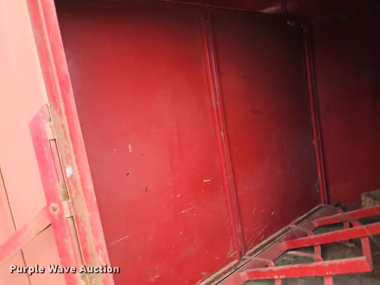 image for item DR8626 2002 Bonanza Trailers G-LT livestock trailer