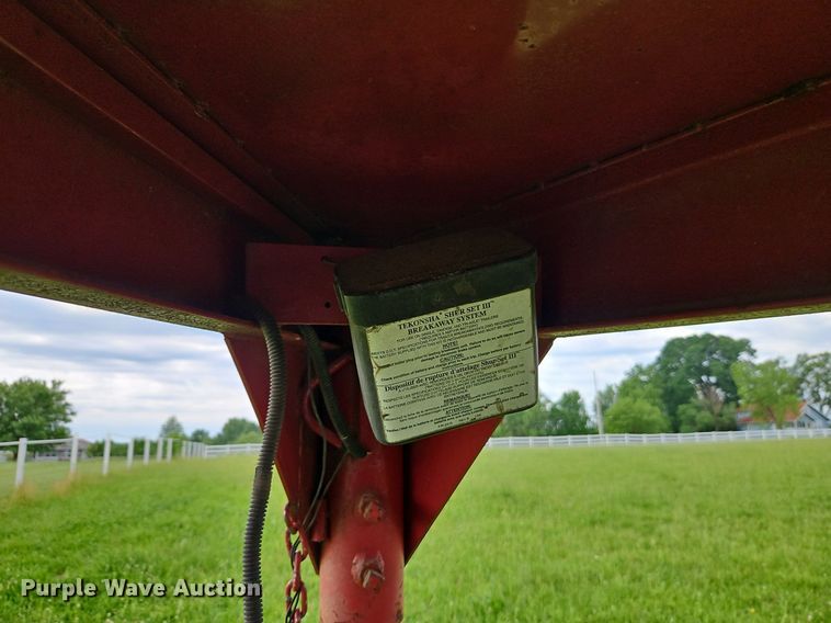 image for item DR8626 2002 Bonanza Trailers G-LT livestock trailer