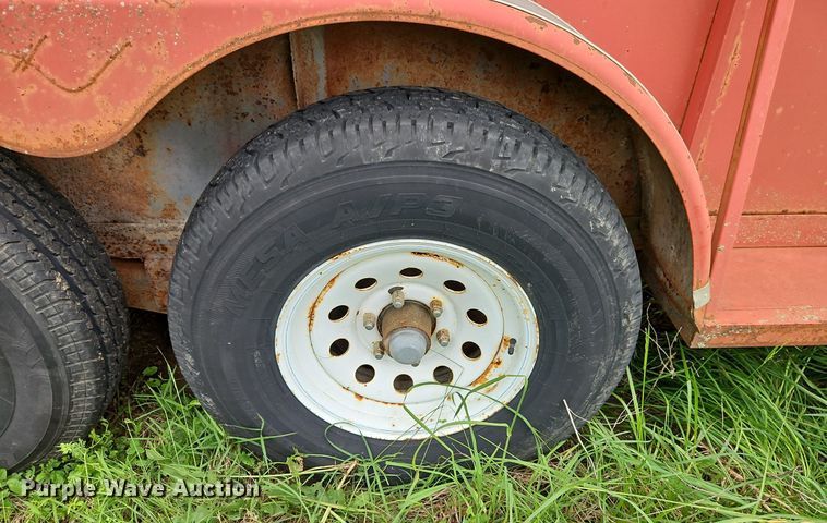 image for item DR8626 2002 Bonanza Trailers G-LT livestock trailer