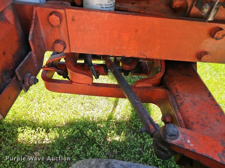 image for item DR8630 1976 Case  1570 tractor