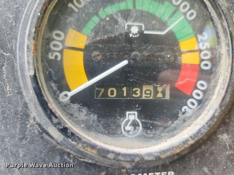 image for item DR8630 1976 Case  1570 tractor