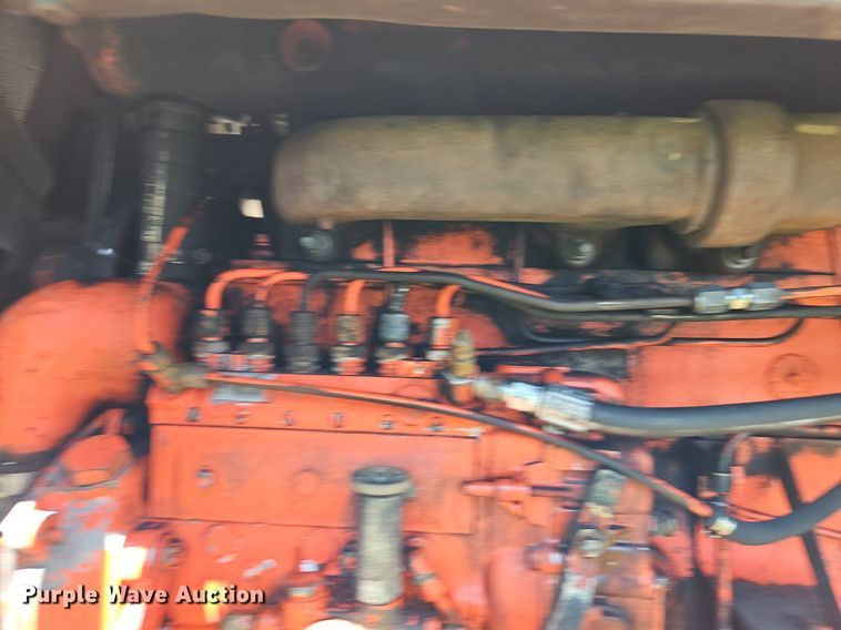 image for item DR8630 1976 Case  1570 tractor