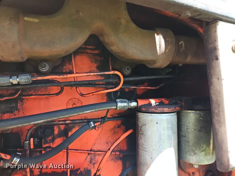 image for item DR8630 1976 Case  1570 tractor