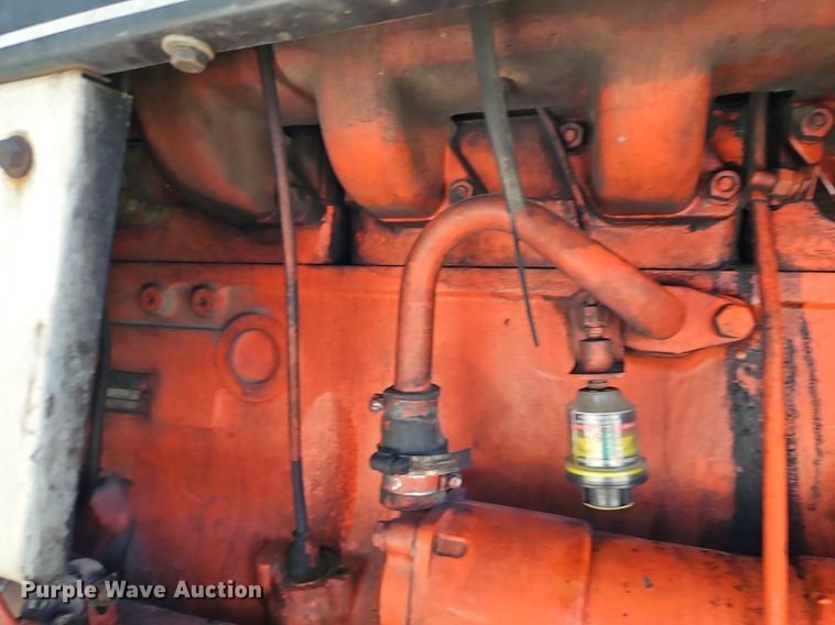 image for item DR8630 1976 Case  1570 tractor