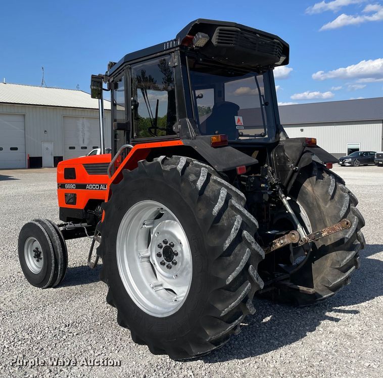 image for item DS5550 1991 AGCO ALLIS  6690 tractor