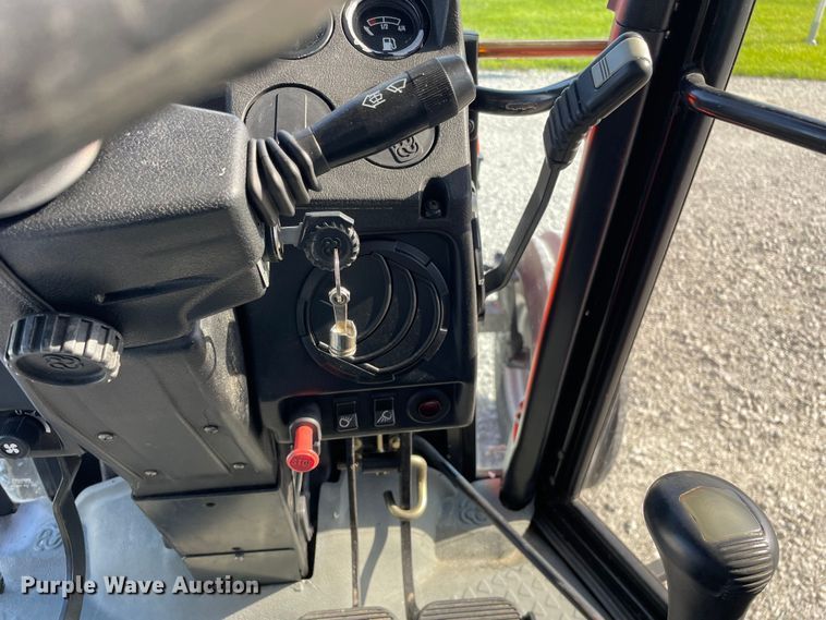 image for item DS5550 1991 AGCO ALLIS  6690 tractor