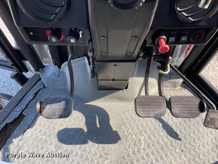 image for item DS5550 1991 AGCO ALLIS  6690 tractor