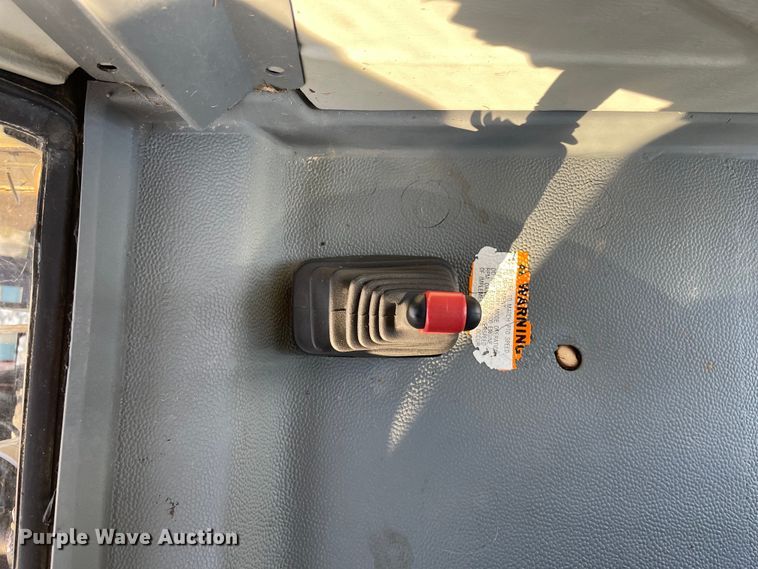 image for item DS5550 1991 AGCO ALLIS  6690 tractor