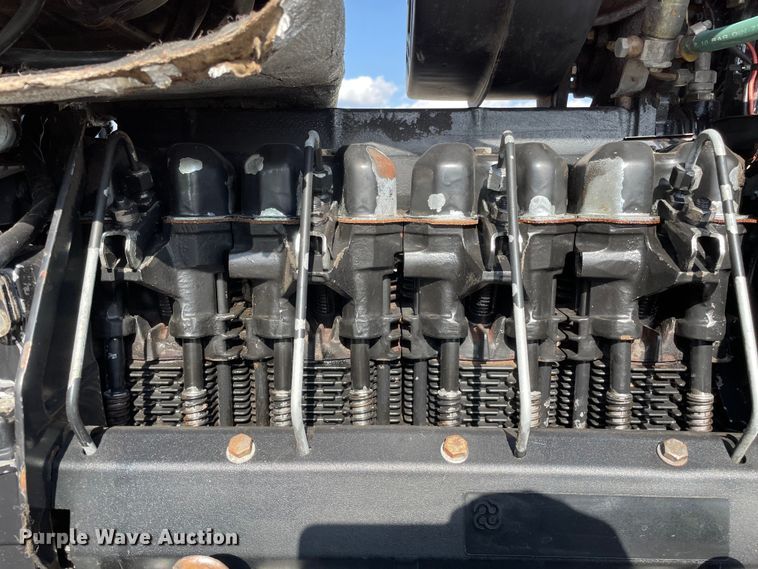 image for item DS5550 1991 AGCO ALLIS  6690 tractor