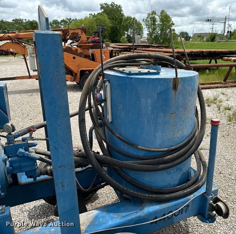 image for item DX0546 Deutz  Air Diesel 1100 sandblaster