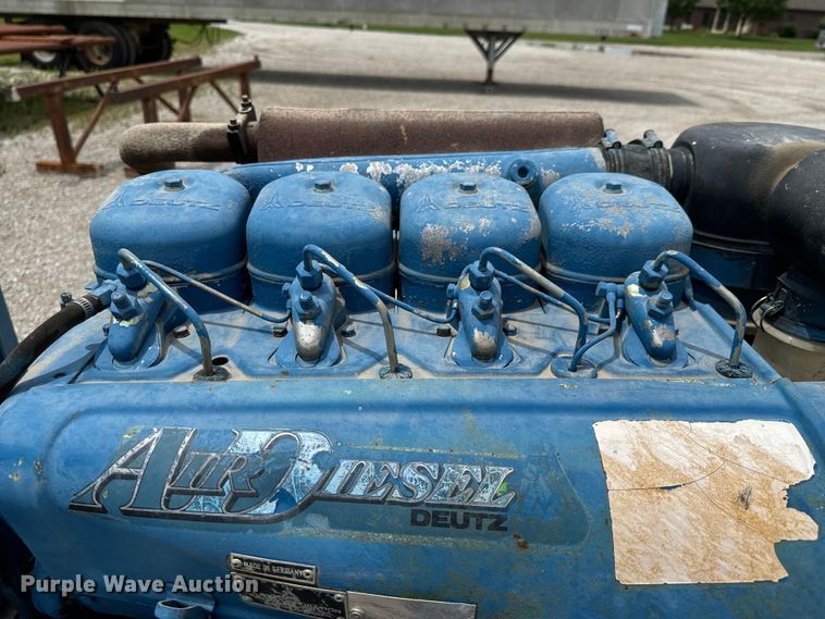 image for item DX0546 Deutz  Air Diesel 1100 sandblaster