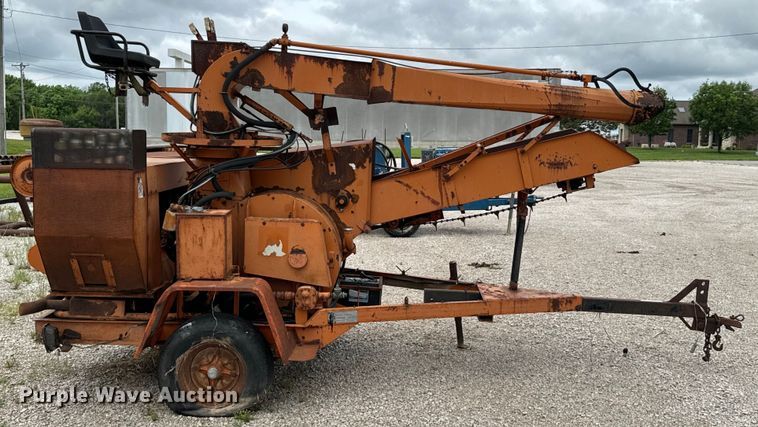 image for item DX0547 The Finn  MSD-24 straw blower