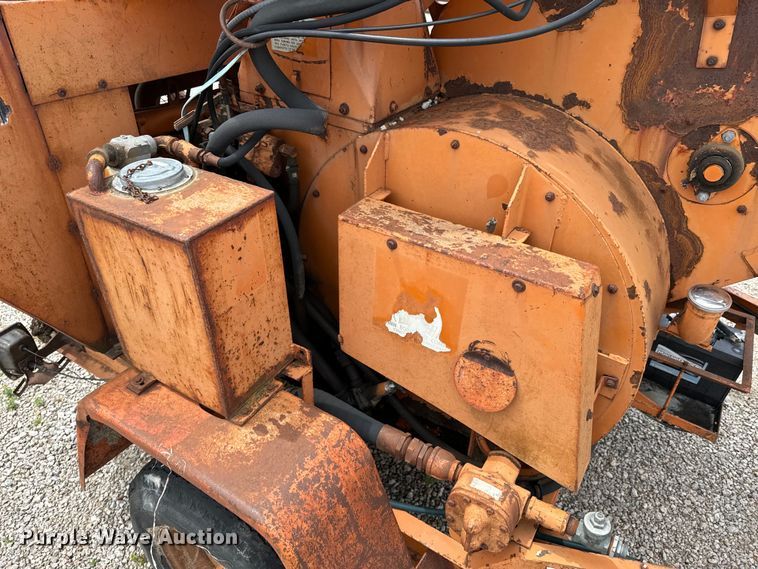 image for item DX0547 The Finn  MSD-24 straw blower