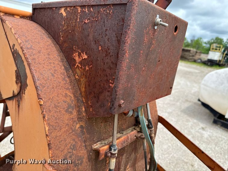 image for item DX0547 The Finn  MSD-24 straw blower