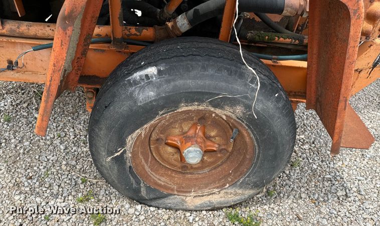 image for item DX0547 The Finn  MSD-24 straw blower