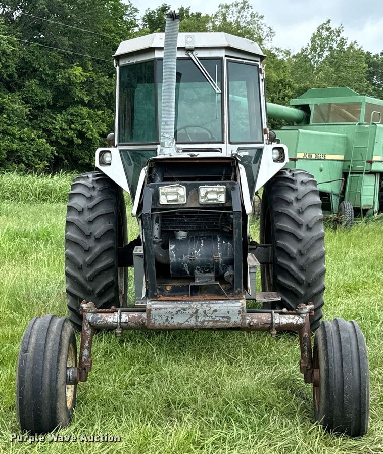 image for item DX0588 White Field Boss 2-105 tractor